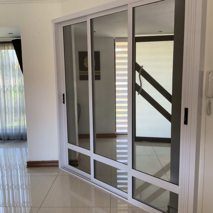 Secure Screen sliding door